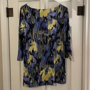 Size XL Jaclyn Smith 3/4th long sleeve top in blues, green, and yellow!